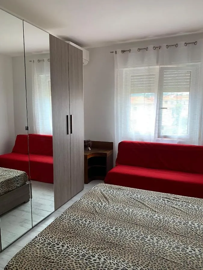 Appartamento Sanbart Mare San Bartolomeo Al Mare Holiday home