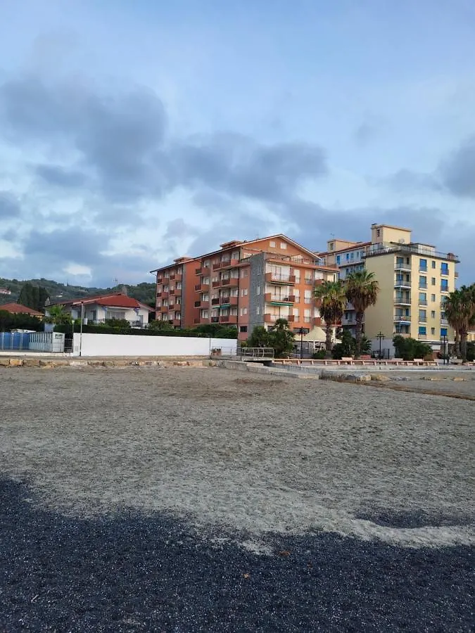 Appartamento Sanbart Mare San Bartolomeo Al Mare Holiday home