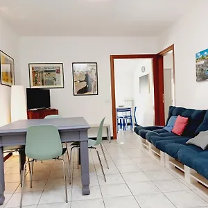 Appartamento Mansardato 20 Mt Dal Mare, Albissola Marina
